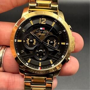 Tommy Hilfiger Luca 1710511 Men’s Multifunction Gold Tone Black Dial Watch NIBWT